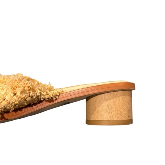 Ana Palma Made in Spain Woven Kitten Heel Sandal Neutral Designer Size 38 US 7 - Picture 6 of 6